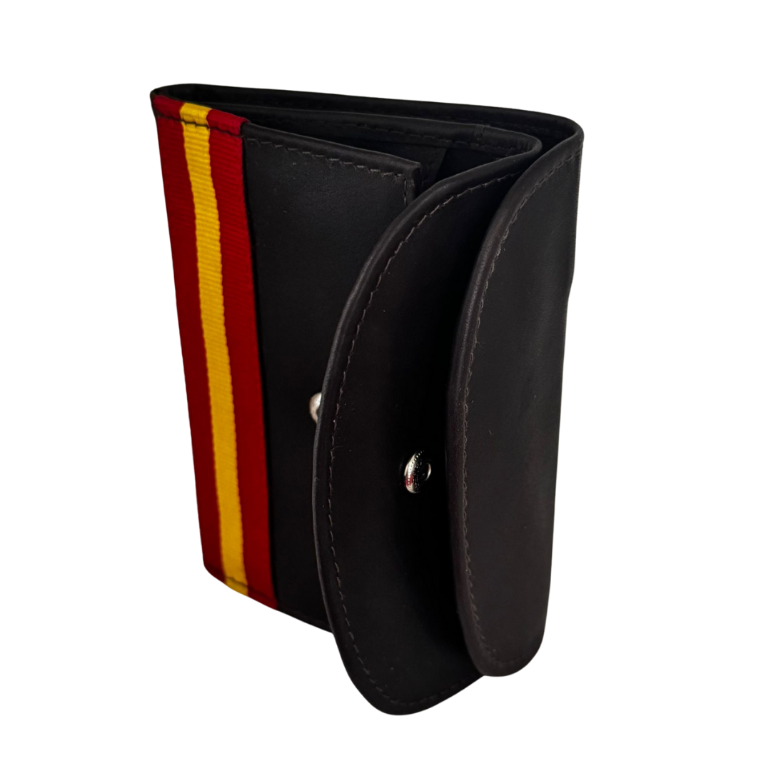 Leather wallet with the flag of Spain in the center