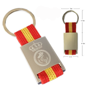 Llavero de Cinta Roja Armada Española con Bandera de España y Placa Metálica