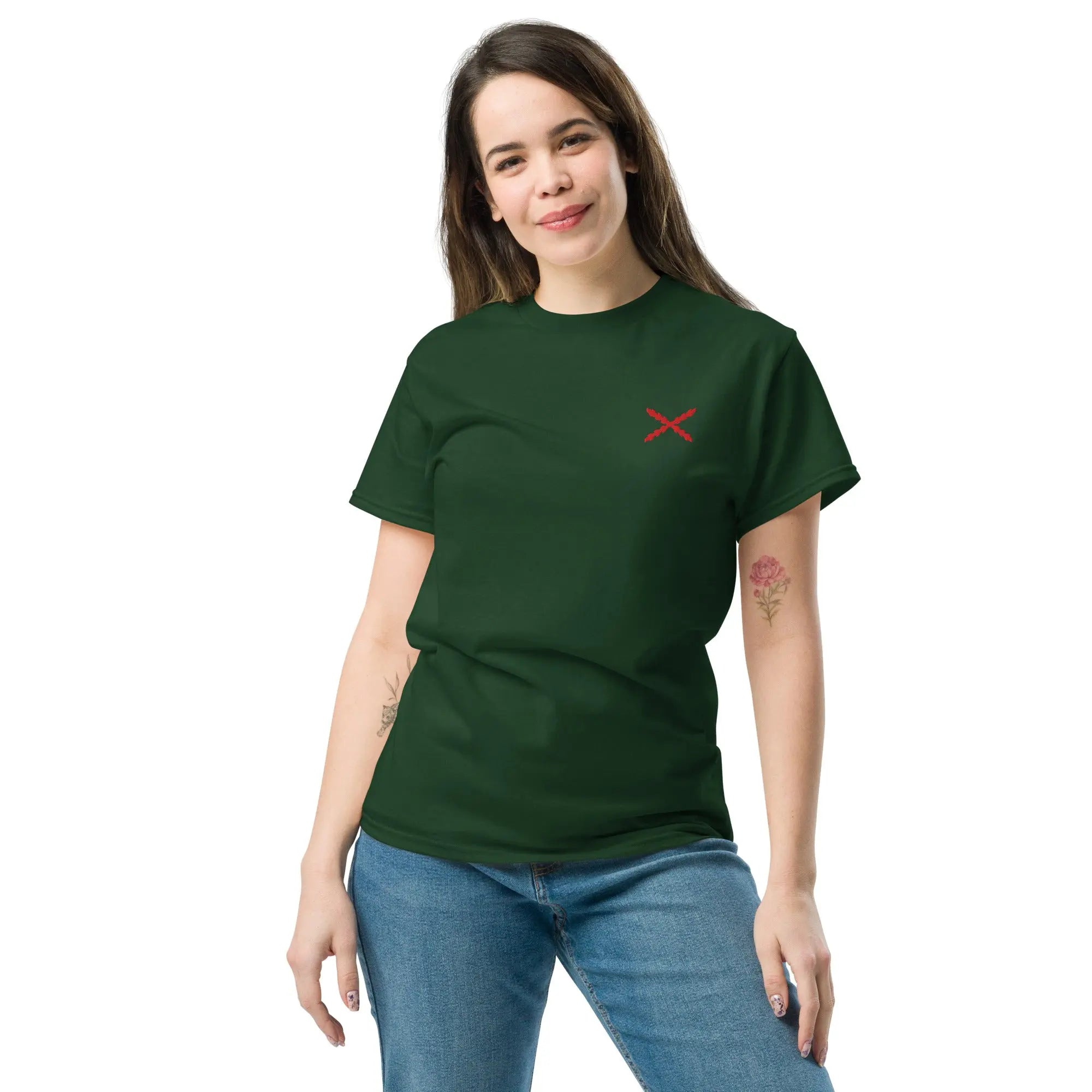 Comprar Camiseta clásica unisex bordado Cruz de Borgoña La Flamenca de Borgoña, Bandera de España, Cruz de Borgoña, Patricia Muñoz, VOX