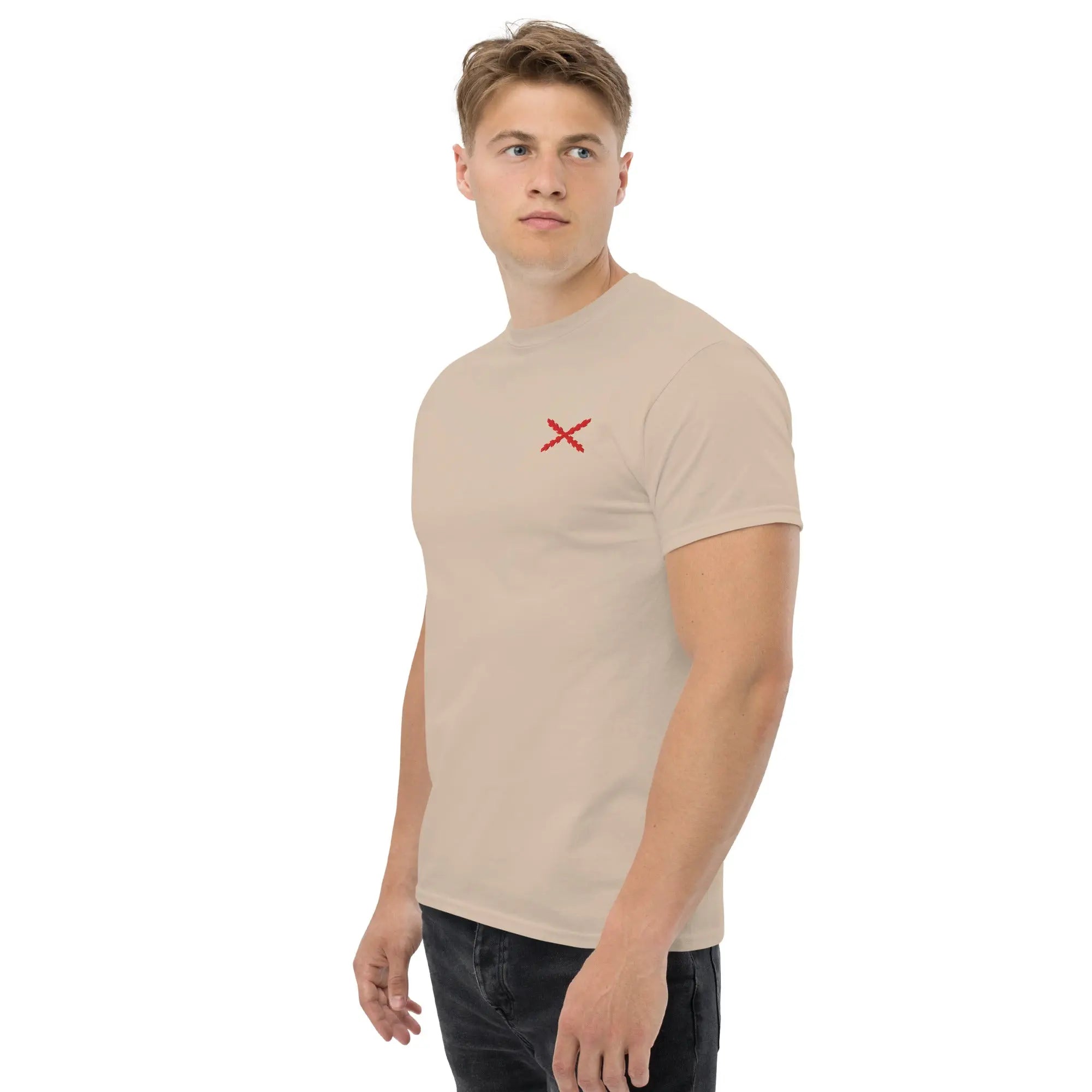 Comprar Camiseta clásica unisex bordado Cruz de Borgoña La Flamenca de Borgoña, Bandera de España, Cruz de Borgoña, Patricia Muñoz, VOX