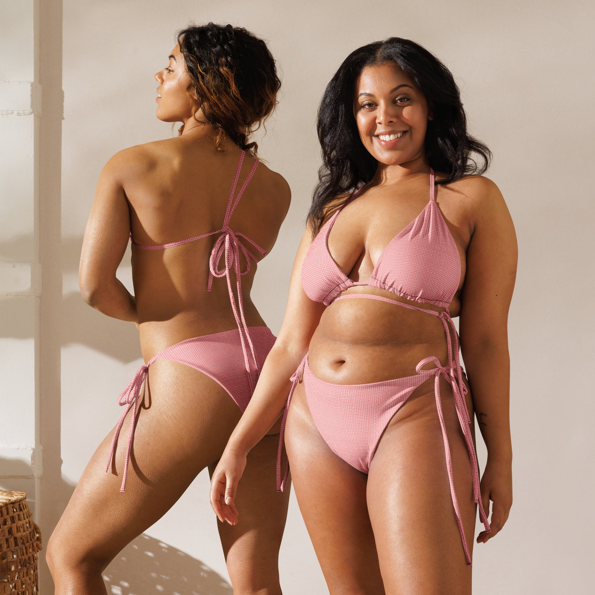 Bikini de triángulo Cruces de Borgoña - LaFlamencadeBorgoña