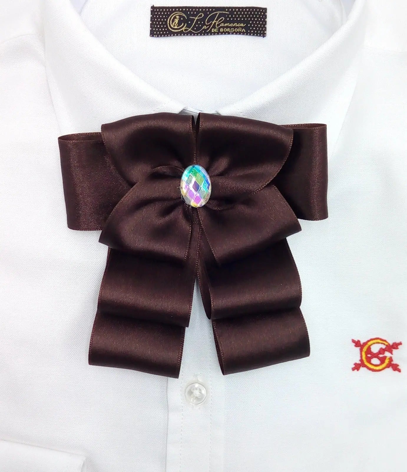 Comprar Broche para cuello camisa de mujer en Marrón chocolate - OFERTA Bandera España La Flamenca de Borgoña Patricia Muñoz VOX