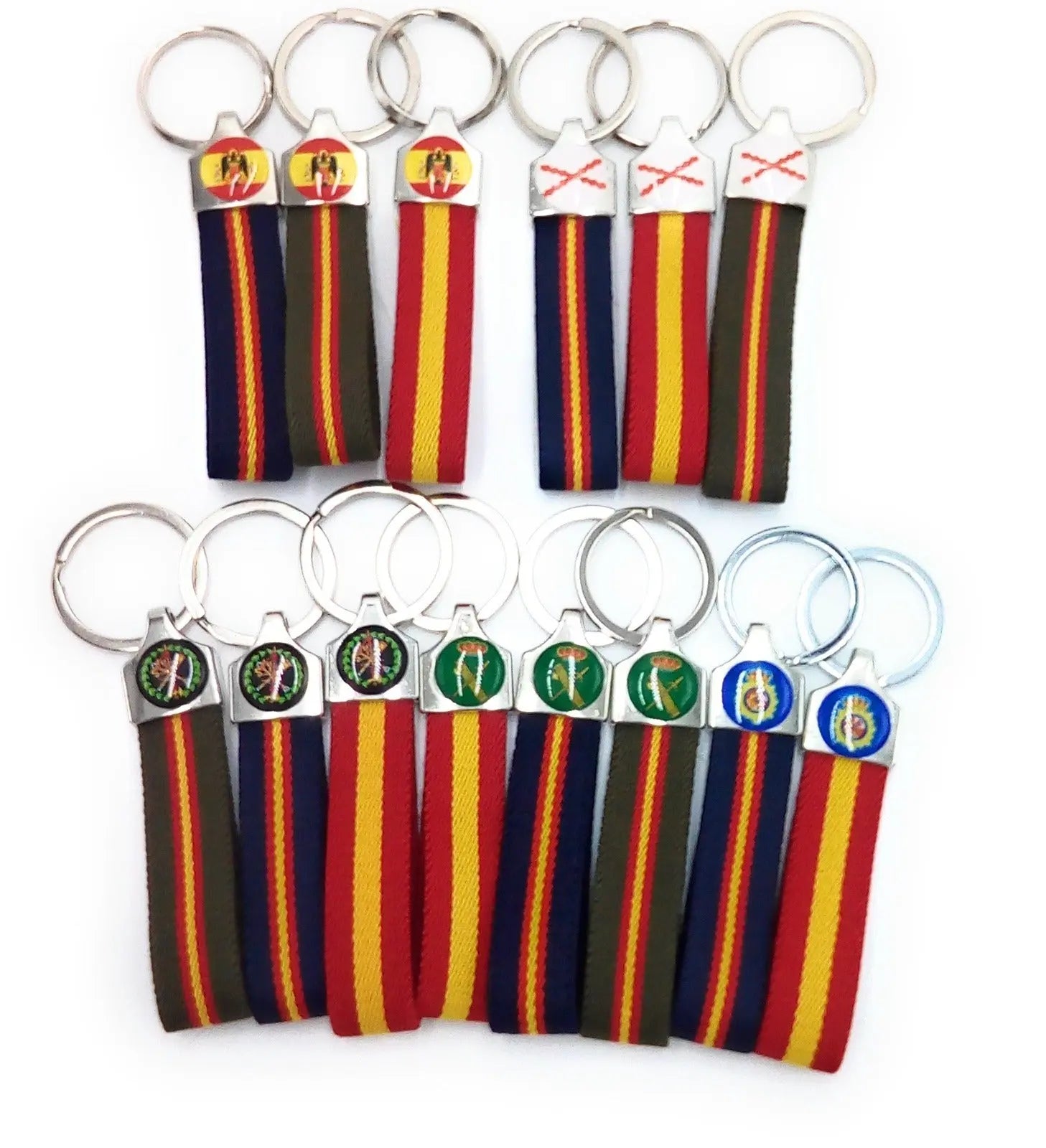 Comprar Llavero Guardia Civil Bandera España lona Bandera España La Flamenca de Borgoña Patricia Muñoz VOX